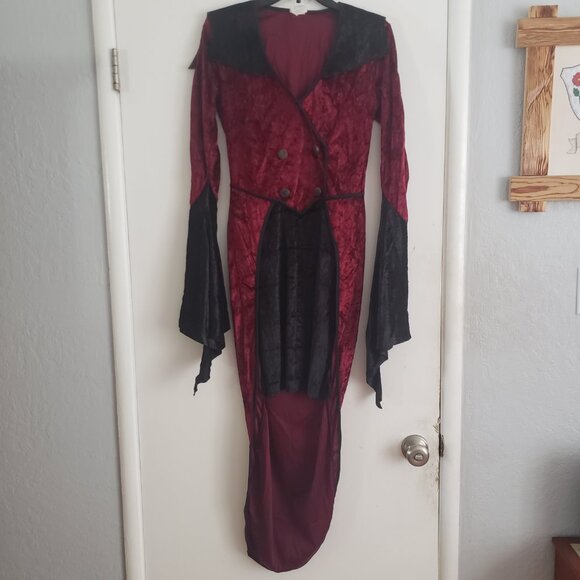 ADULT HALLOWEEN COSTUME - Picture 2 of 4